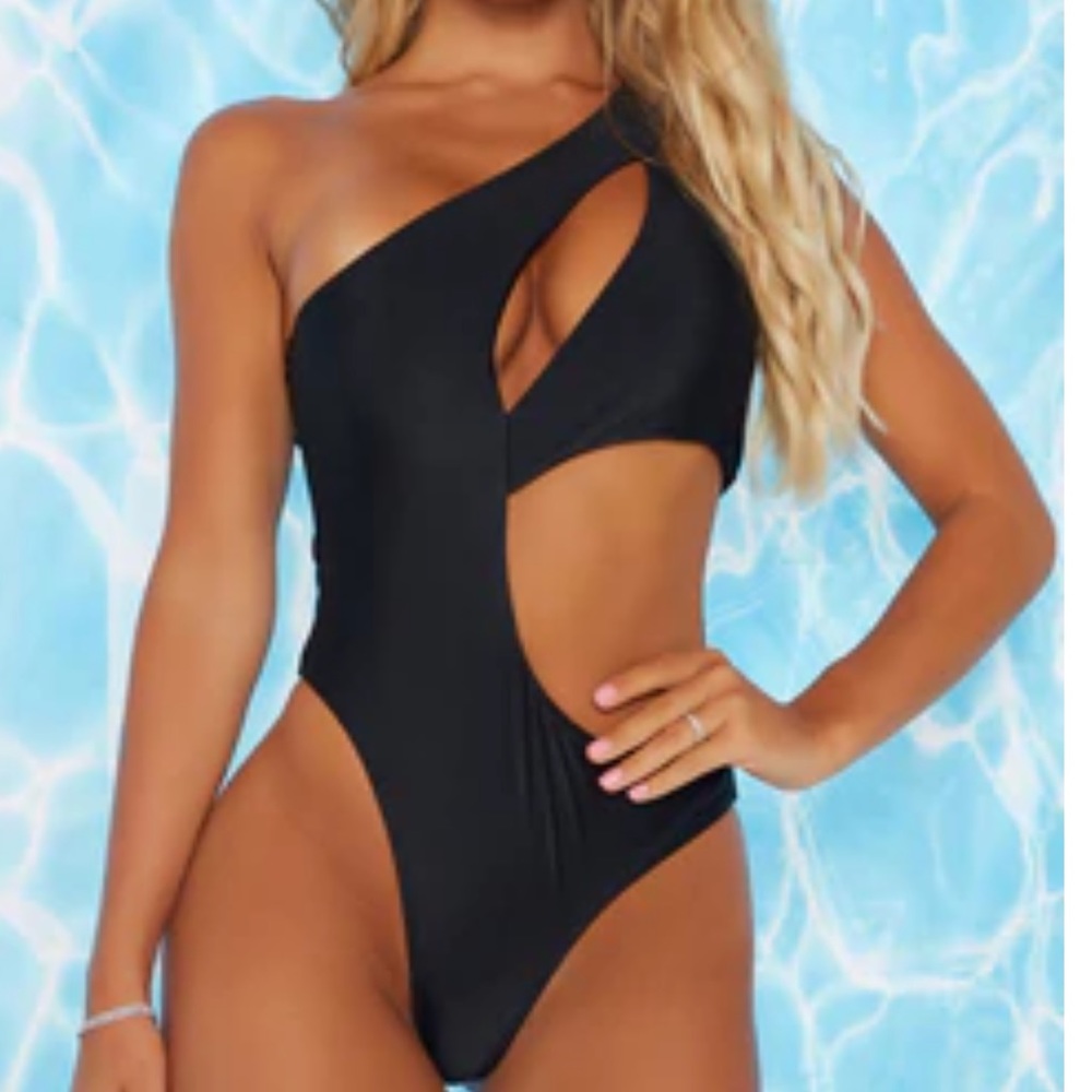 Fashion Nova Mykonos Miami One Piece